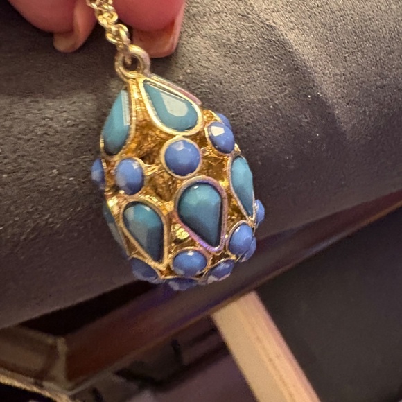 Vintage Egg Shaped (Inspired) Pendant with Lapis Lazuli Stones and 24" Chain NWT - Picture 5 of 7